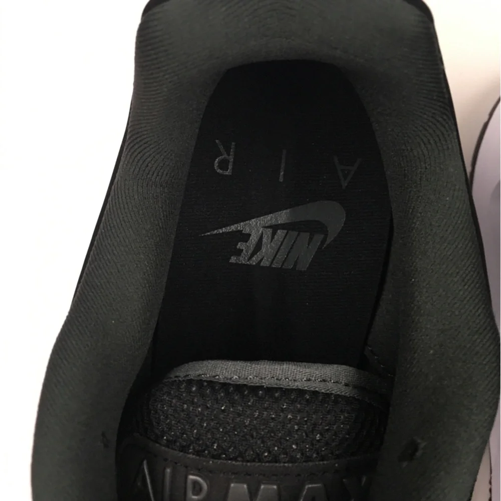 Nike Air Max Solo Athletic Sneaker 12 Black Sport Streetwear Gorpcore Athleisure